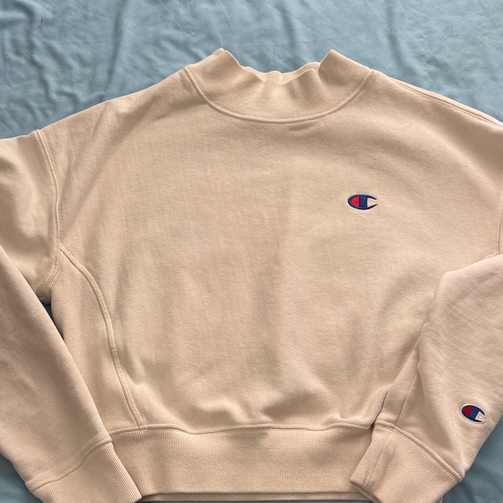Champion Women's Light Cream Crewneck Sweatshirt with Logo